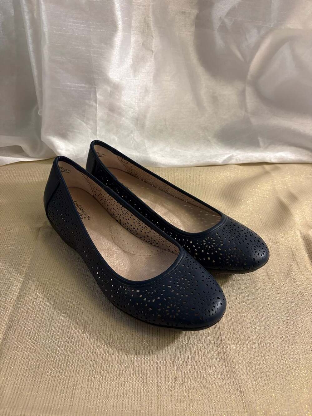 Croft & Barrow Women's Baritone Navy Blue Laser-Cut Ortholite Ballet Flats